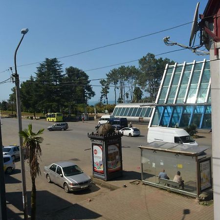 Hotel Niks 마킨자우리 외부 사진