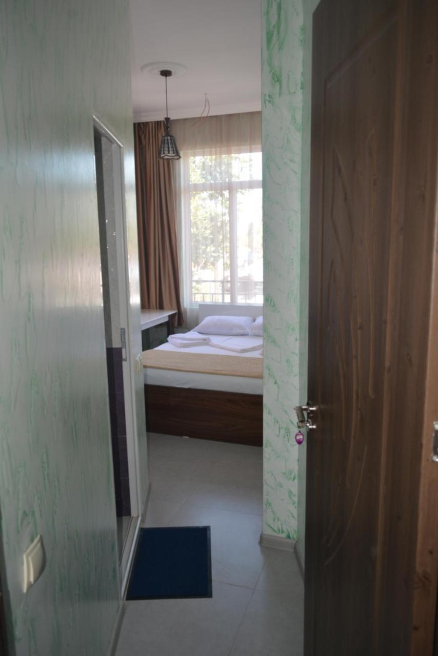 Hotel Niks 마킨자우리 외부 사진
