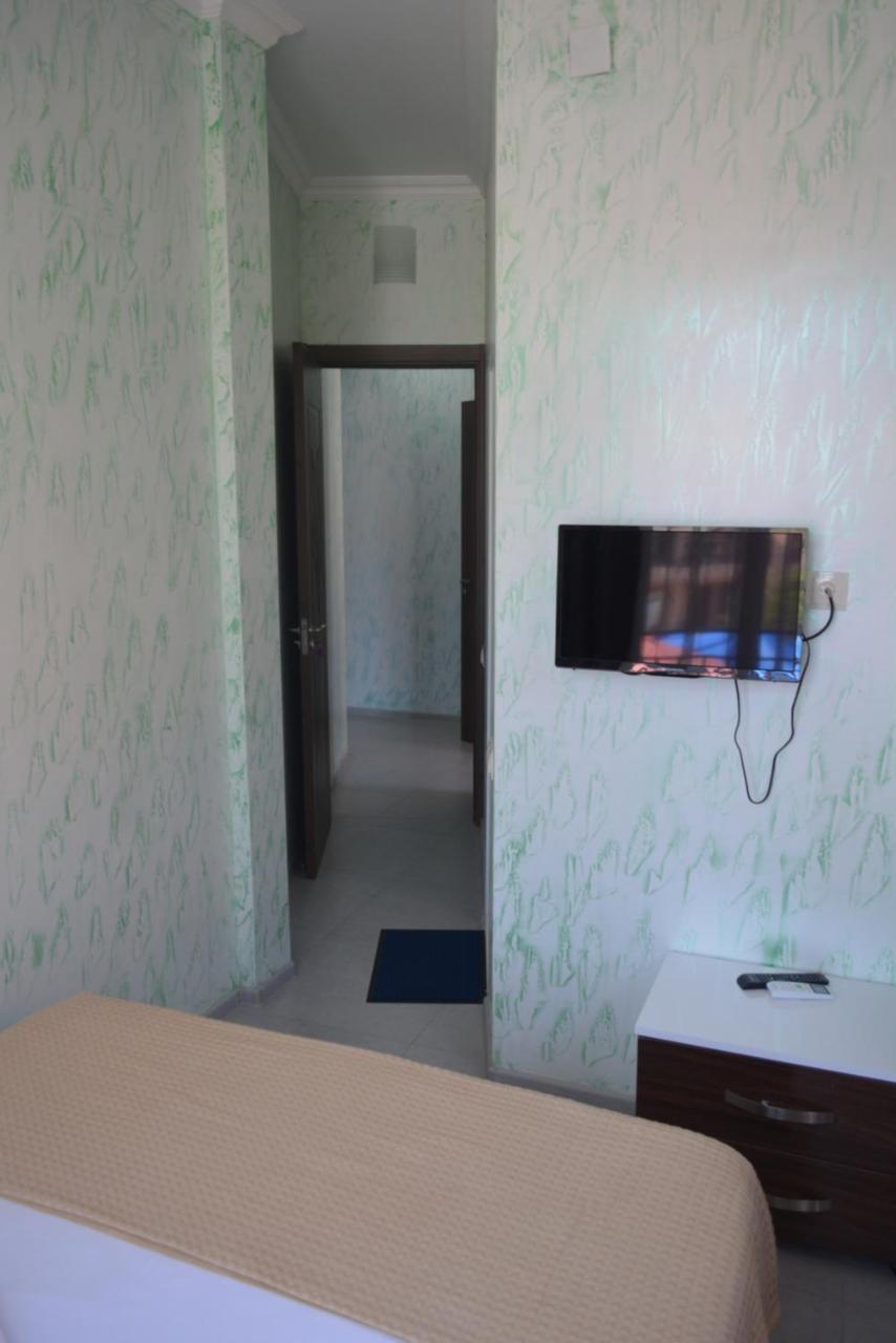 Hotel Niks 마킨자우리 외부 사진