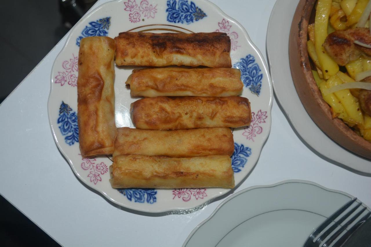 Hotel Niks 마킨자우리 외부 사진