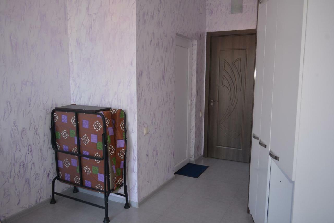 Hotel Niks 마킨자우리 외부 사진